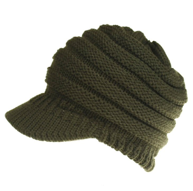 Women's Ponytail Beanie – Soft Knitted Autumn/Winter Skull Cap