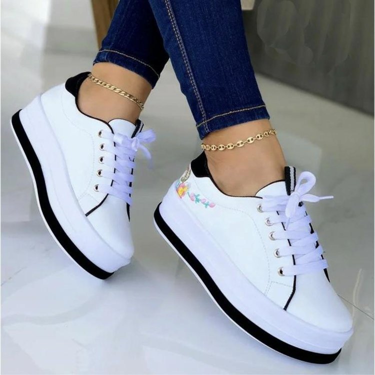 Women's Floral Embroidered Platform Sneakers